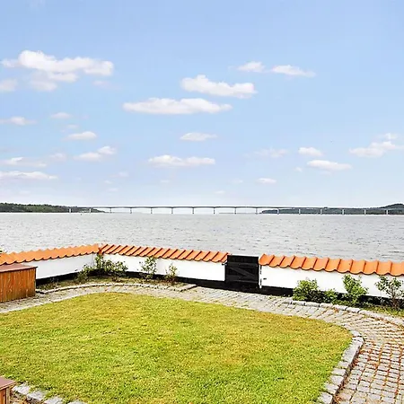 度假居 Pauliina - 10m To The Fjord By Interhome *