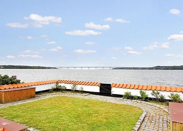 度假居 Pauliina - 10m To The Fjord By Interhome *